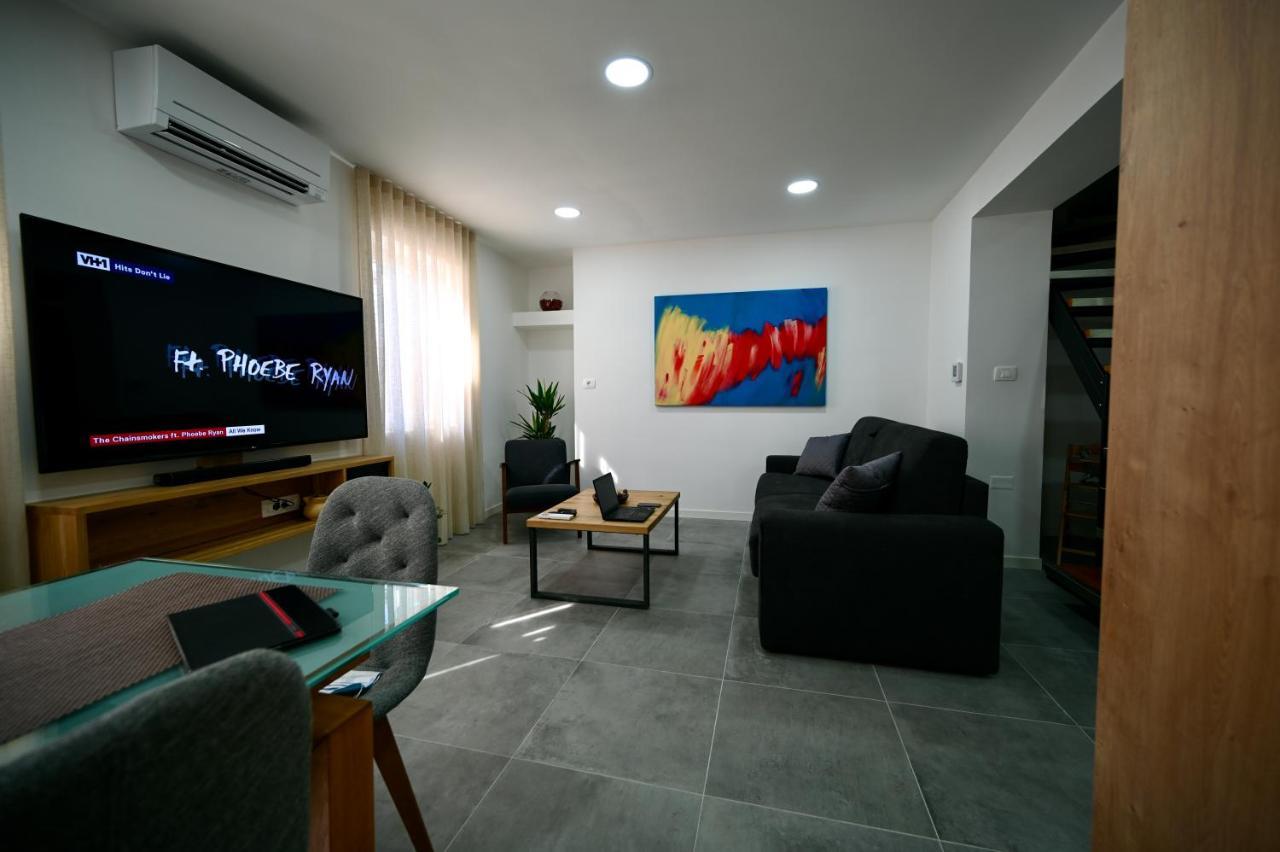 Apartments Porta Maggiore Копер Екстер'єр фото