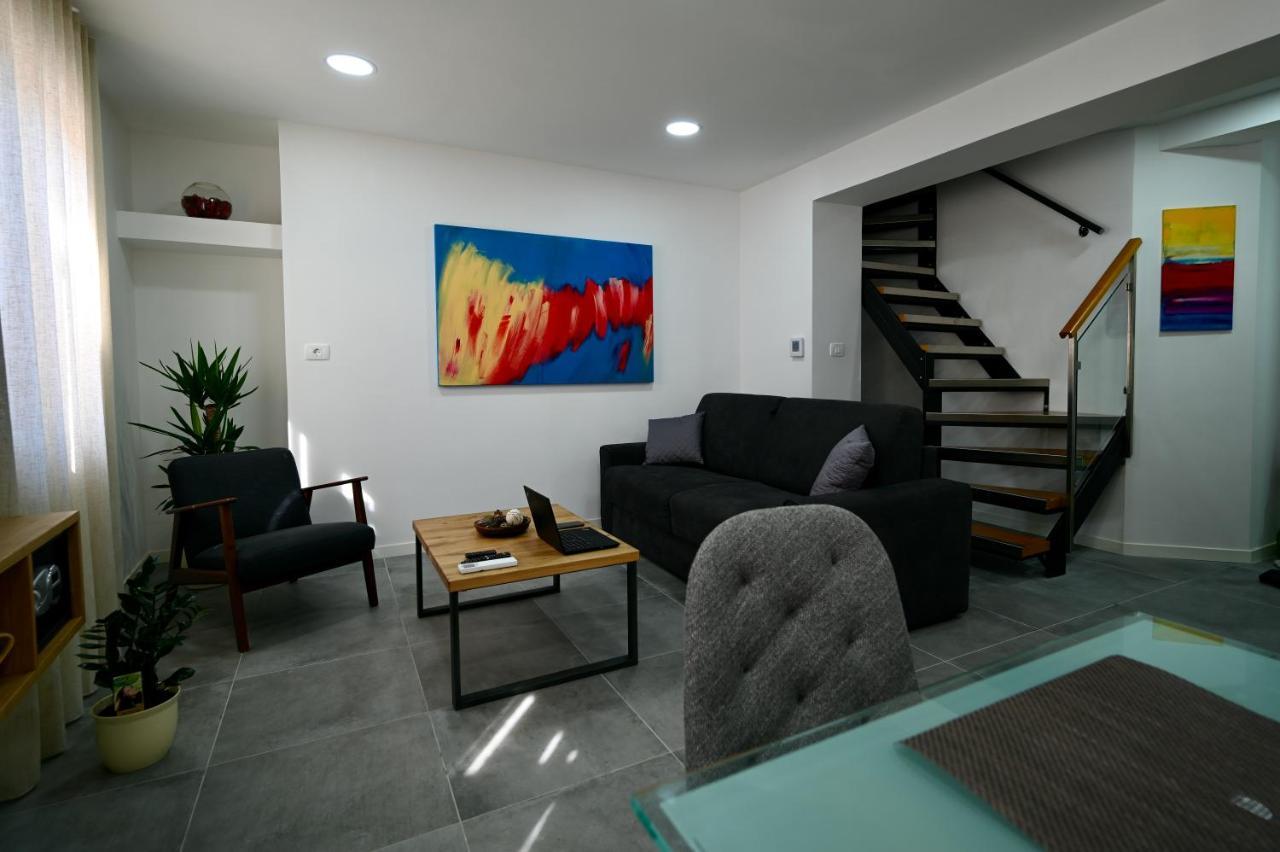 Apartments Porta Maggiore Копер Екстер'єр фото